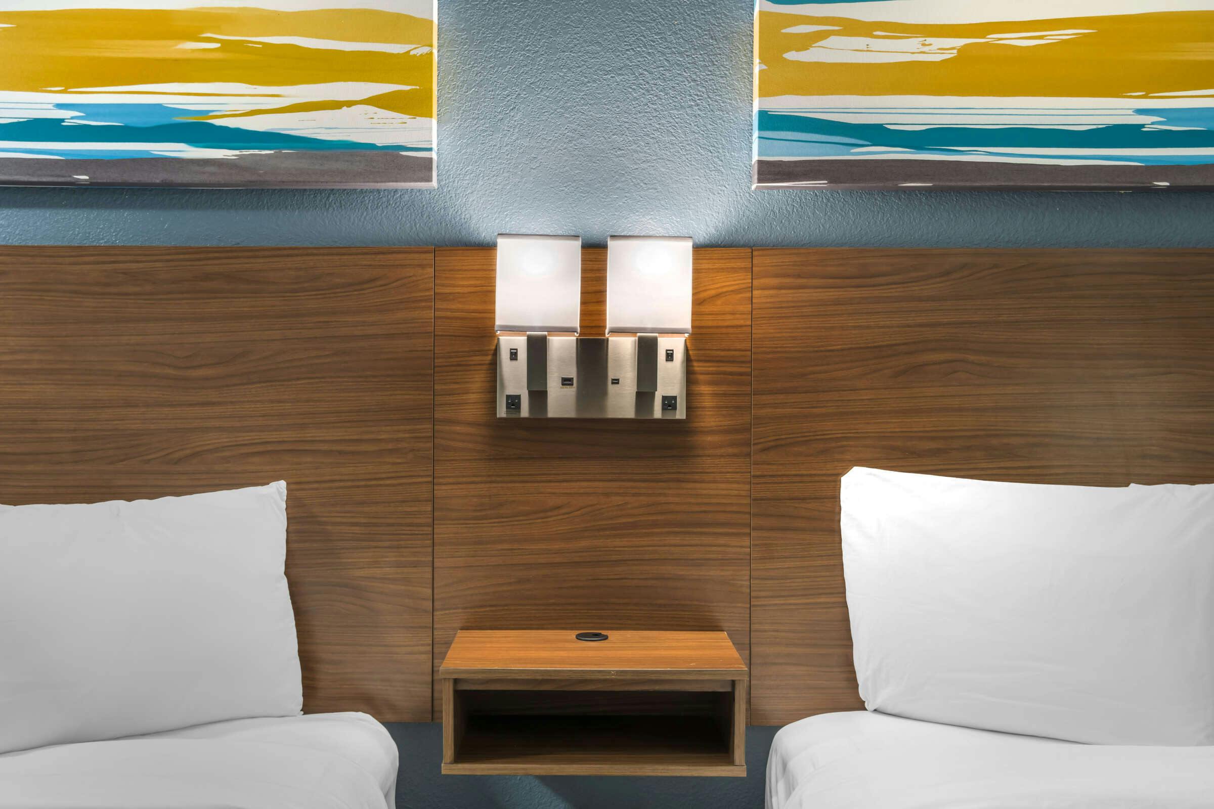 Hotel HomeTowne Studios Greenville photo 1