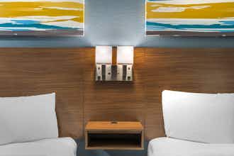 Hotel HomeTowne Studios Greenville photo 1