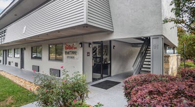 HomeTowne Studios Greenville
