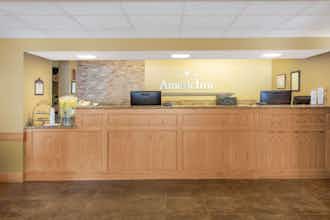 Hotel AmericInn by Wyndham Calumet photo 2