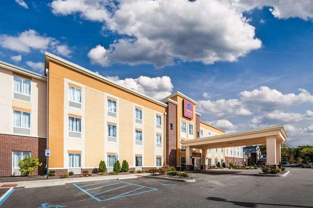 Comfort Suites Marietta-Parkersburg