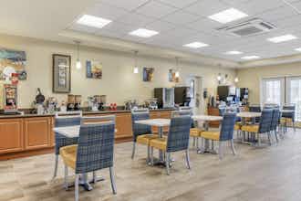 Hotel Best Western Plus Lake Elsinore Inn & Suites photo 3