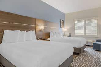 Hotel Best Western Plus Lake Elsinore Inn & Suites photo 5