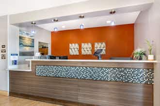 Hotel Best Western Club House Inn & Suites photo 2
