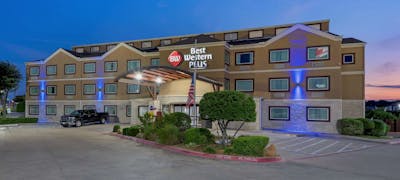 Best Western Plus Arlington North Hotel & Suites