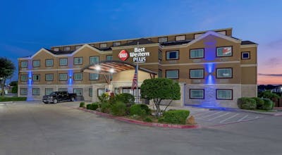 Best Western Plus Arlington North Hotel & Suites