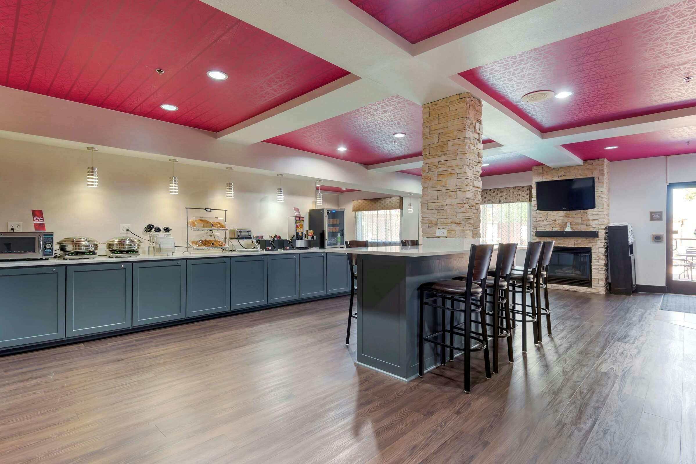 Hotel Best Western Plus Arlington North Hotel & Suites photo 4