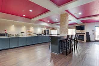 Hotel Best Western Plus Arlington North Hotel & Suites photo 4
