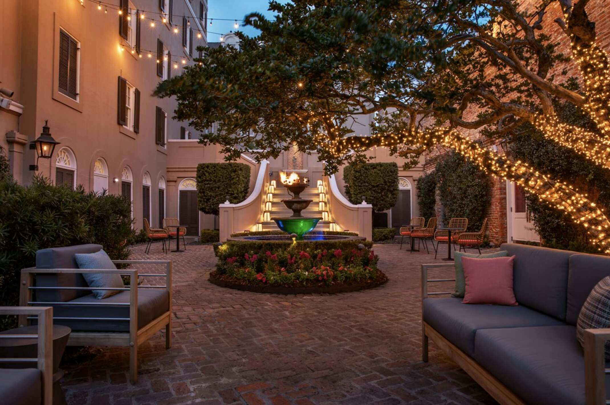 Hotel de la Poste - French Quarter, A Renaissance Hotel