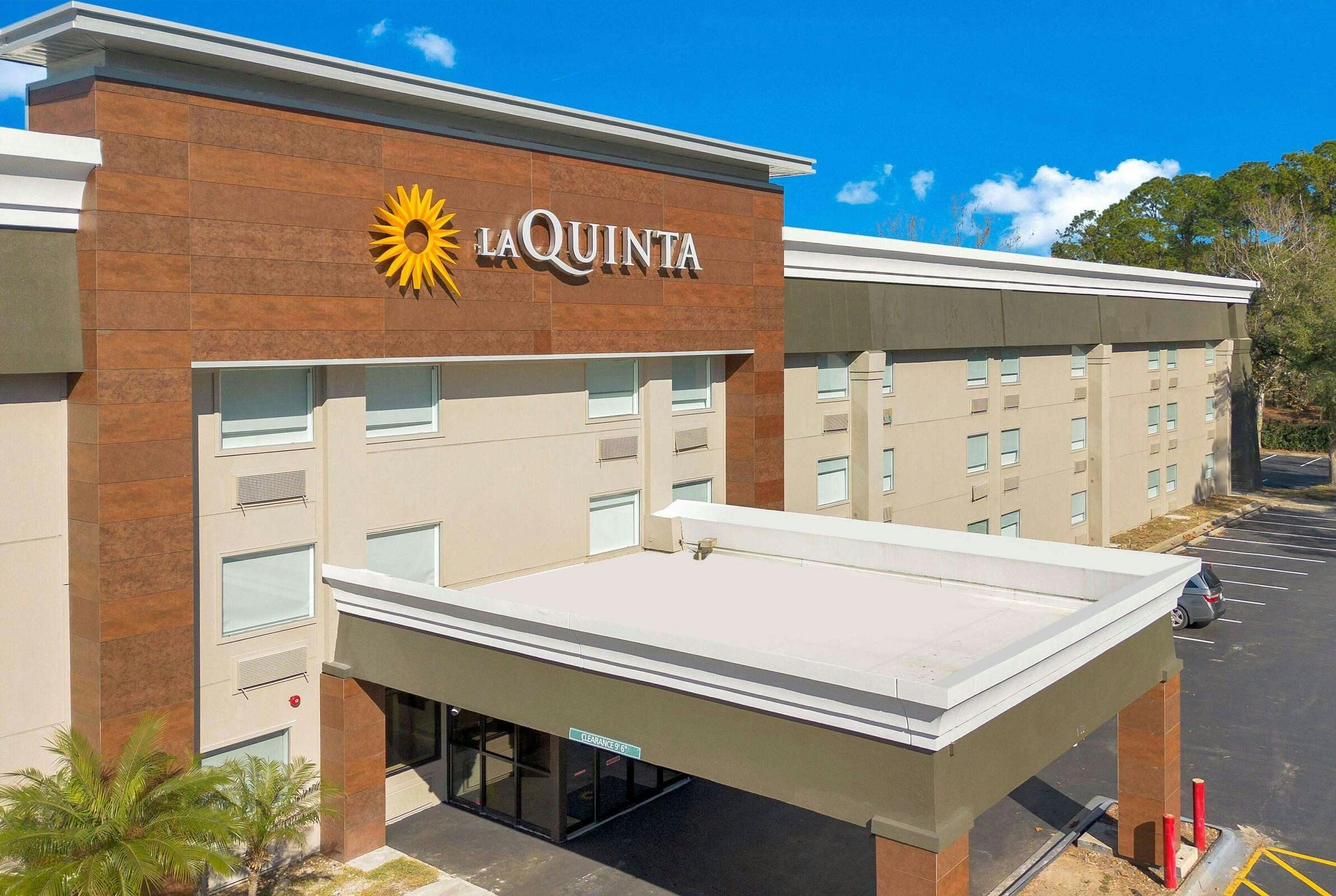Hotel La Quinta Inn & Suites by Wyndham Jacksonville Mandarin photo 1