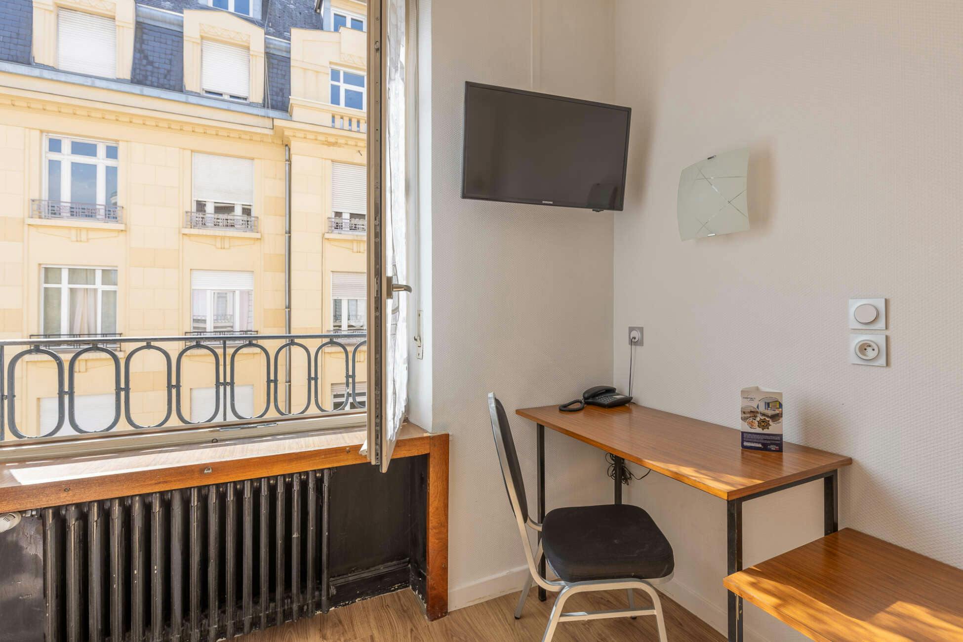 Hotel Hôtel Bristol Metz Centre Gare photo 2