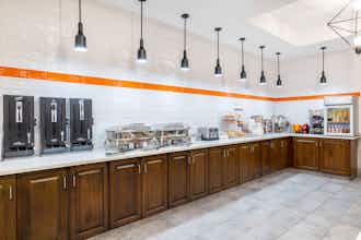 Hotel La Quinta Inn & Suites by Wyndham St George photo 4