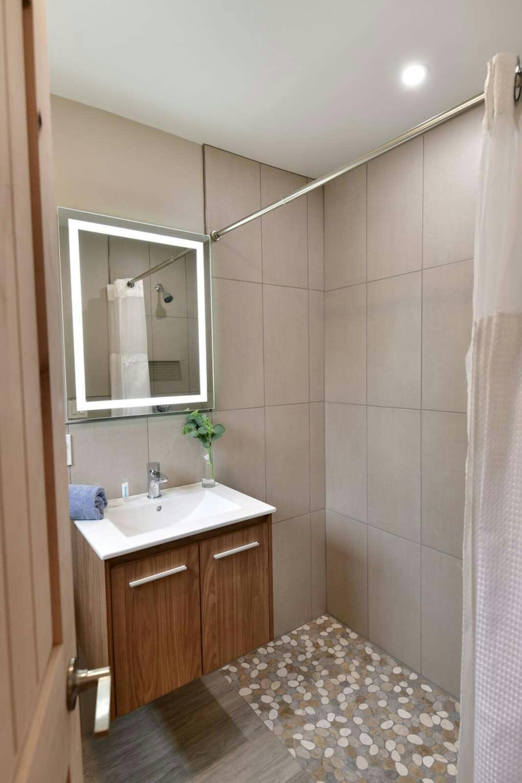 Hotel Delton Oaks Resort photo 4