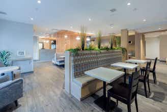 Hotel Microtel Inn & Suites by Wyndham Ladysmith Oyster Bay photo 4