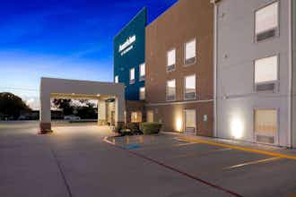 Hotel AmericInn by Wyndham New Braunfels photo 3
