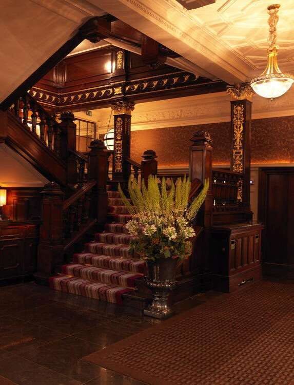 Hotel The Connaught photo 2