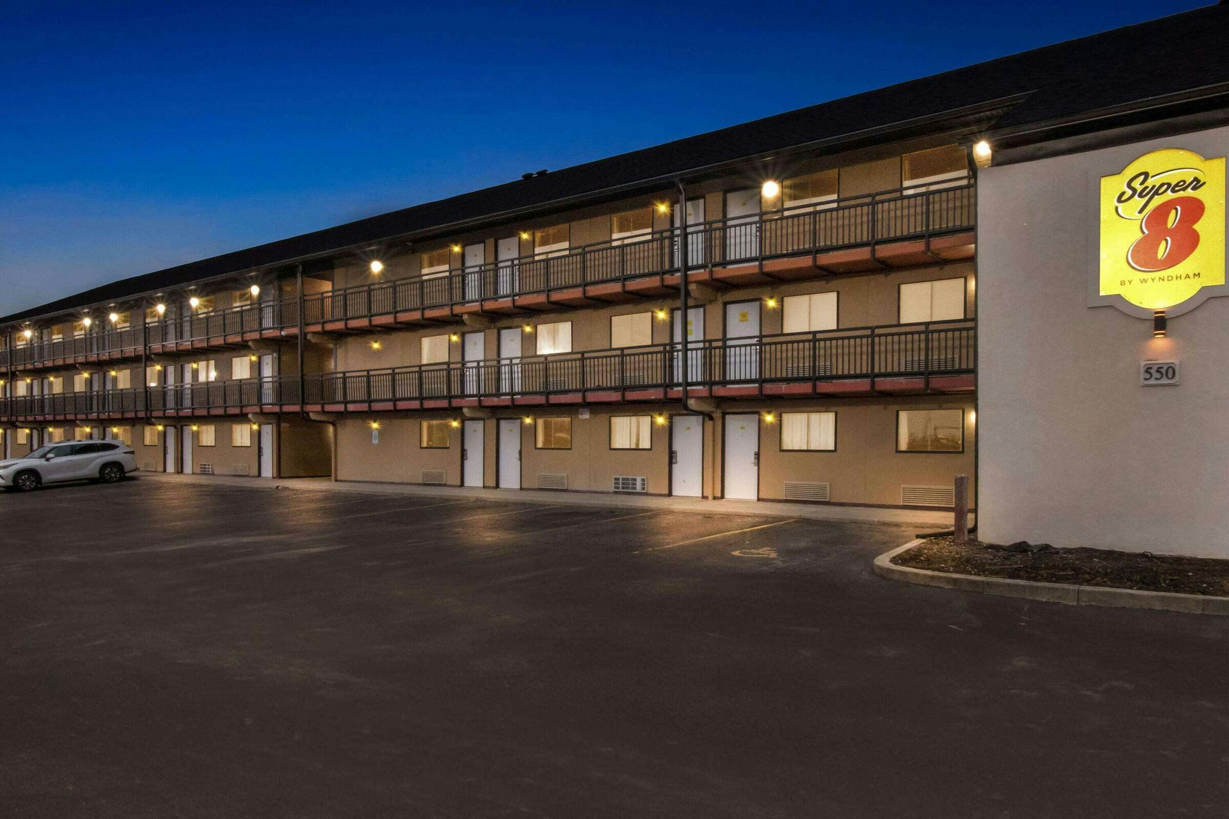 Hotel Super 8 Vandalia Dayton Intl photo 4