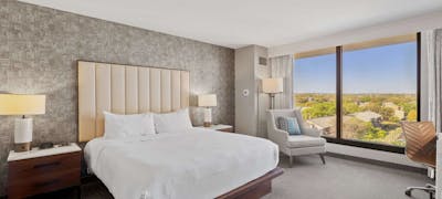 Horseshoe Bay Resort