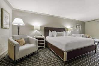 Hotel Mission Resort + Club photo 1