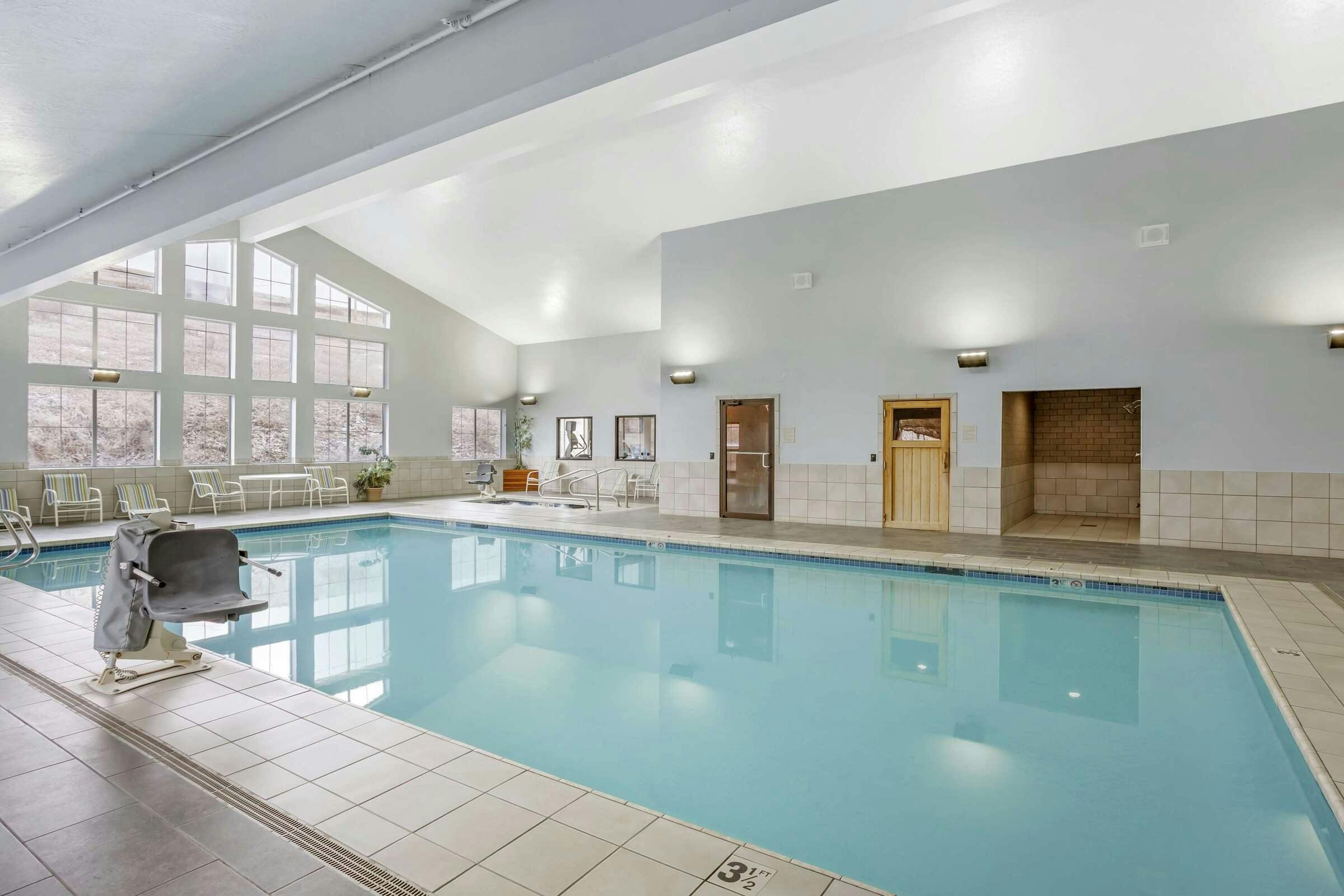 Hotel Best Western Plus Grant Creek Inn photo 3