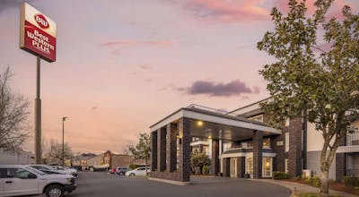 Best Western Grand Manor Inn