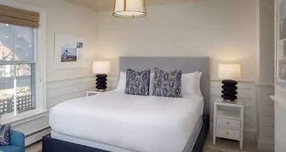 Hotel 76 Main photo 2