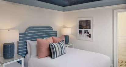 Hotel 76 Main photo 4