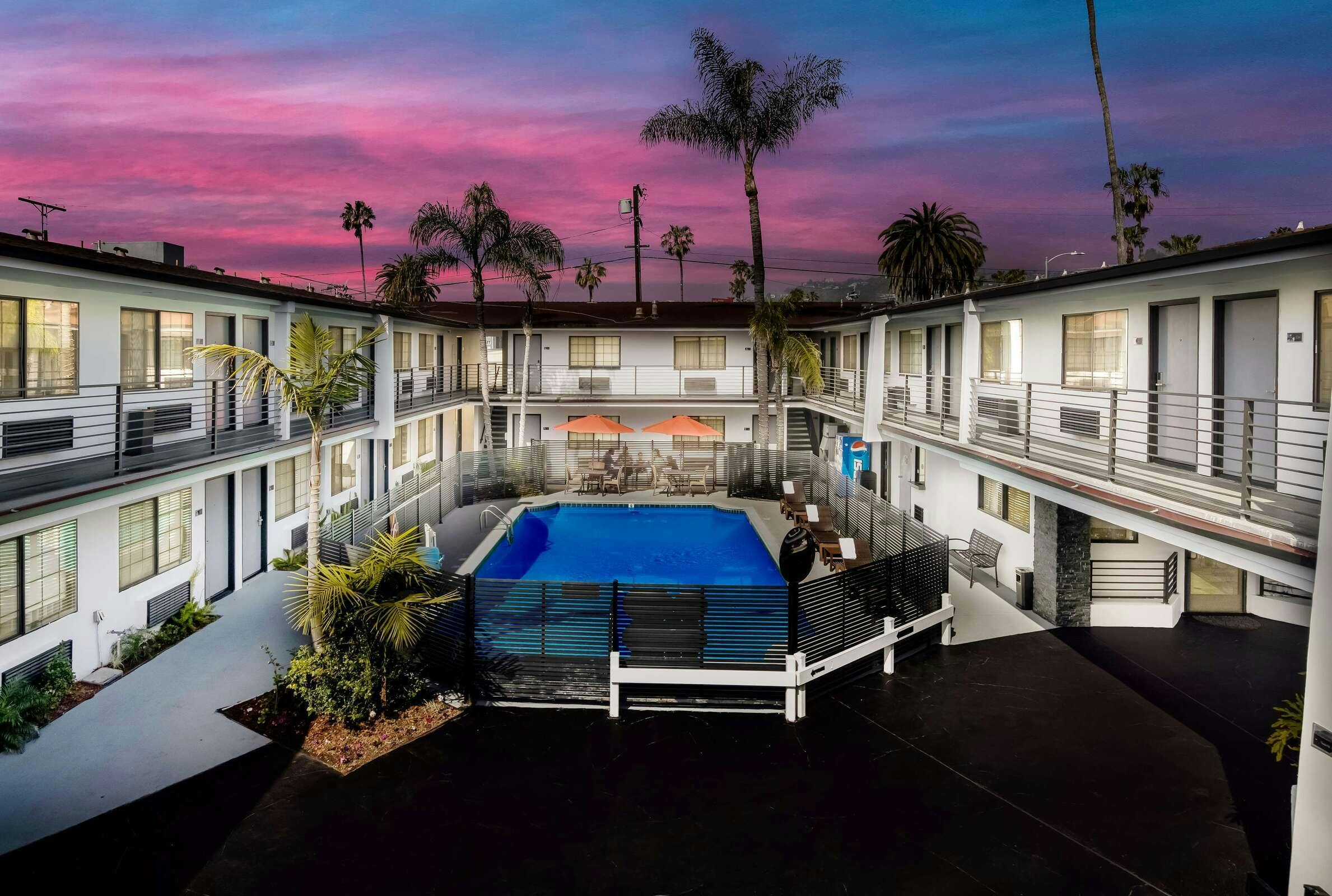 Hotel Sunset West Hotel, Sure Stay Collection By Best Western photo 5