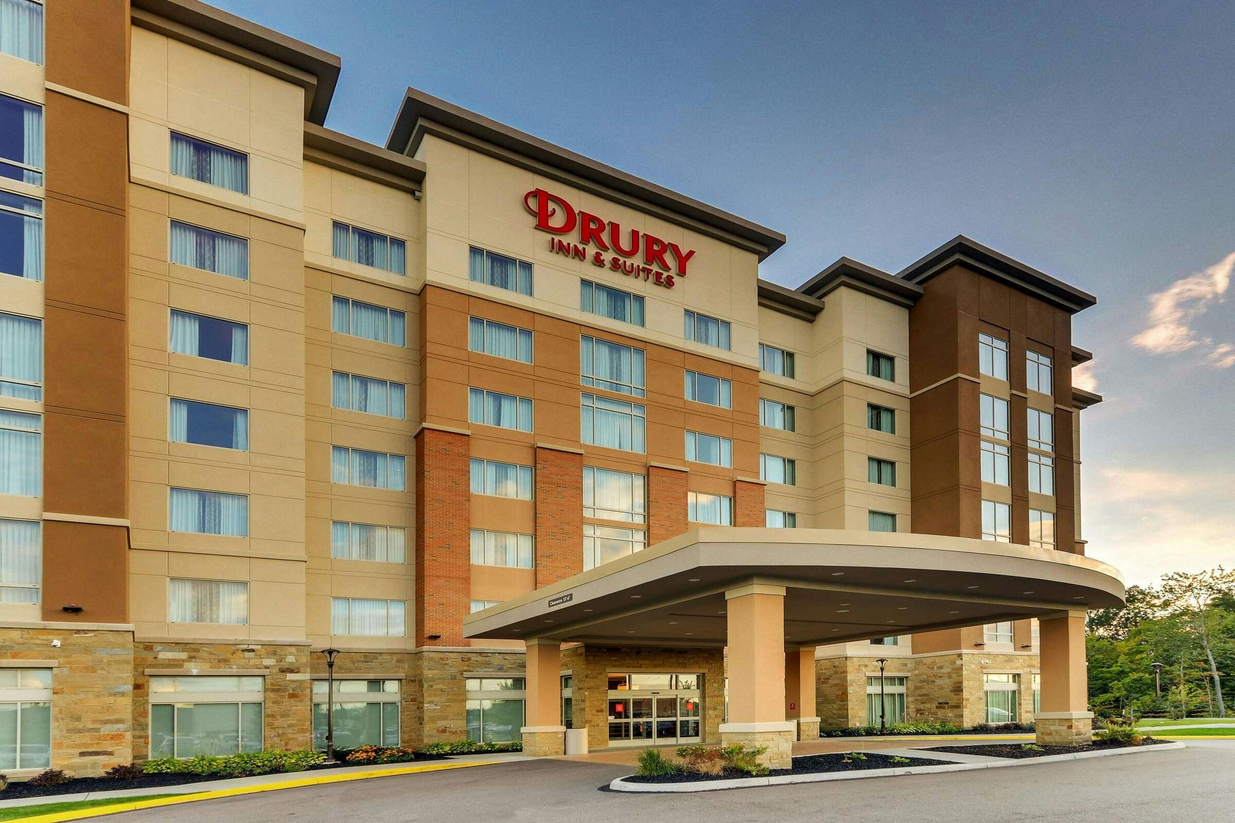 Drury Inn and Suites Cleveland Beachwood