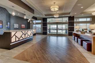 Hotel Drury Inn and Suites Cleveland Beachwood photo 2