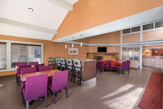 Hotel SenS Suites Livermore, SureStay Collection by Best Western photo 3