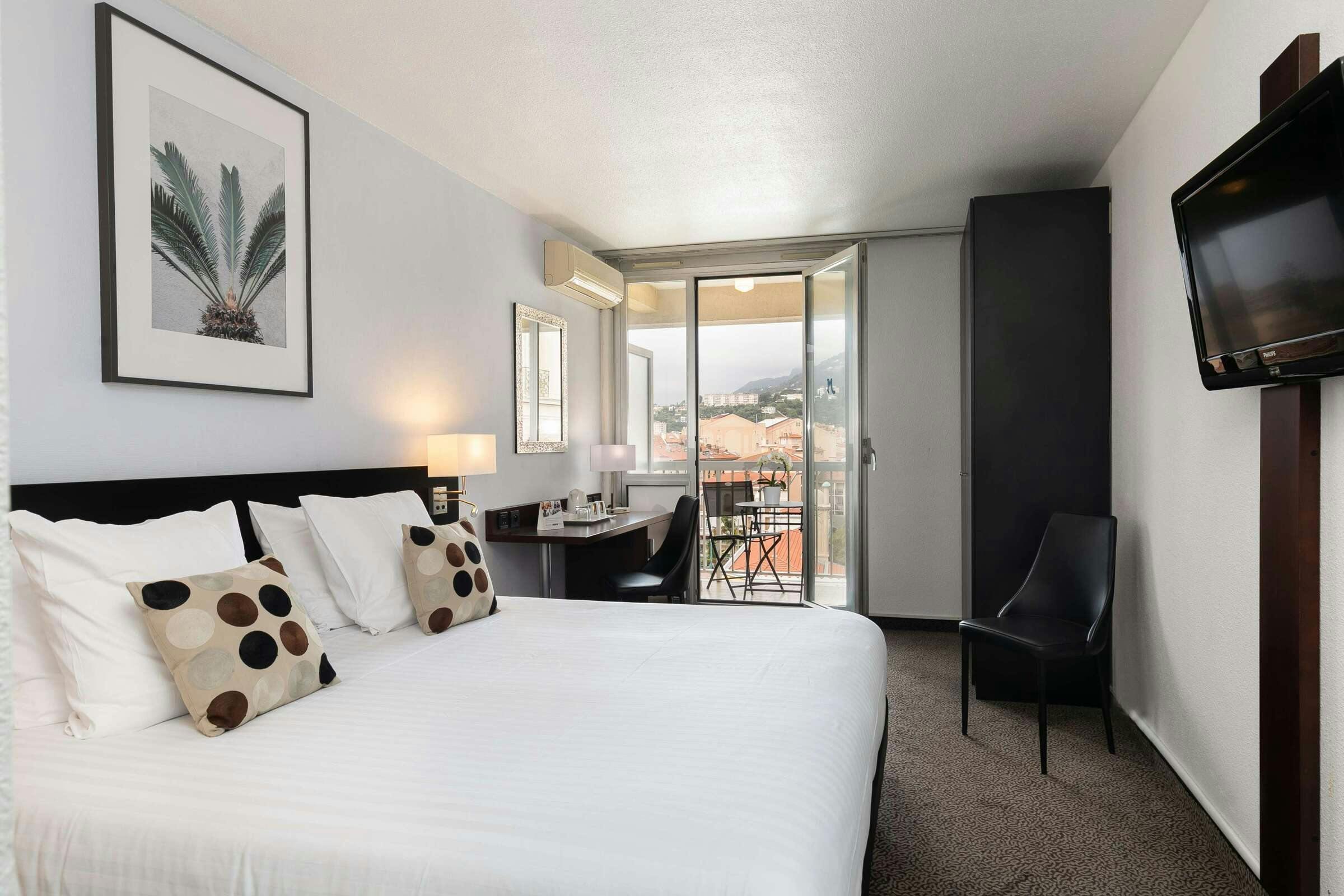 Hotel Best Western Hotel Mediterranee Menton photo 4