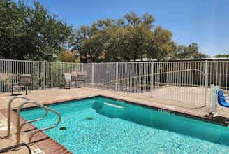 Hotel Baymont San Antonio Airport photo 4