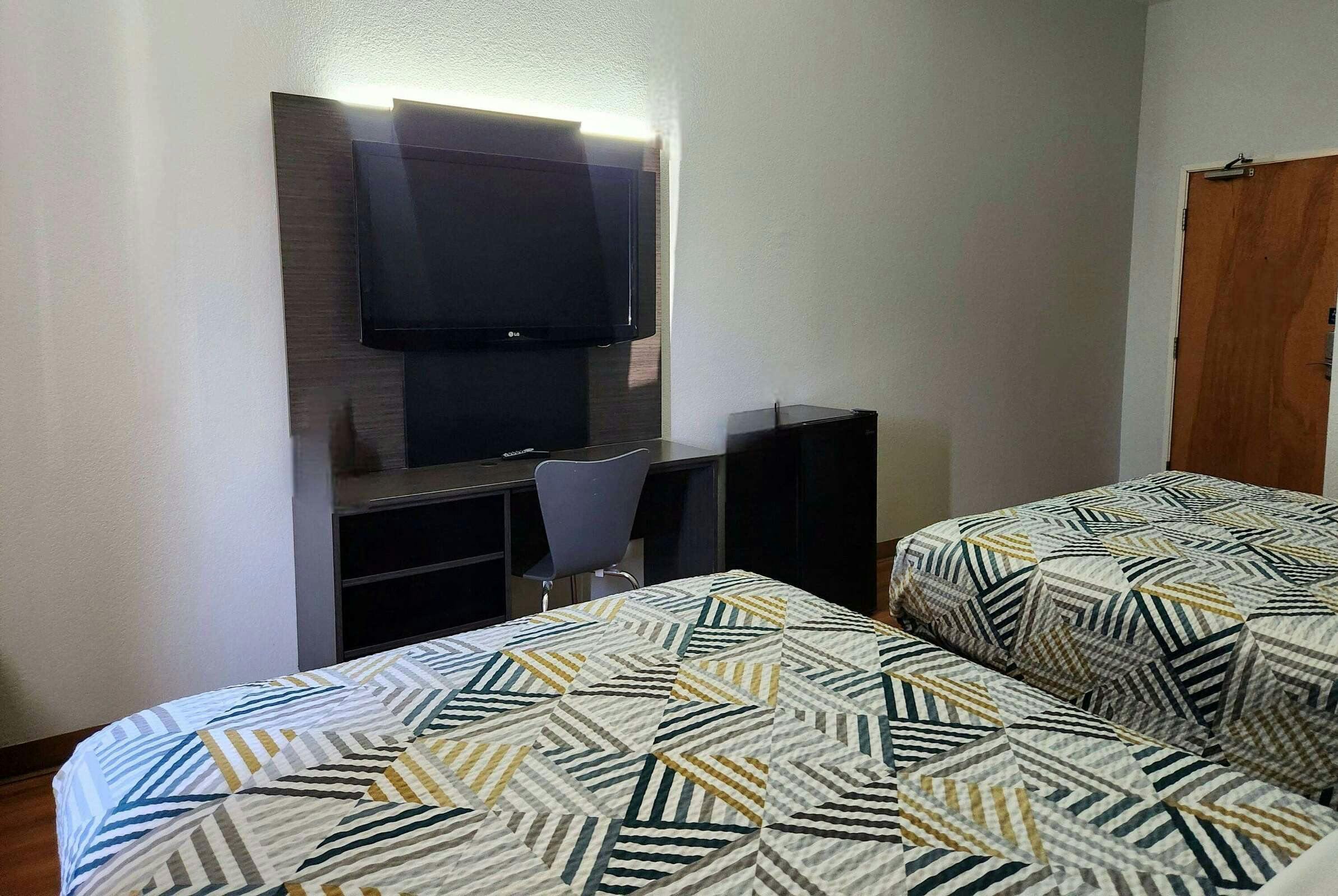 Hotel Baymont by Wyndham San Antonio Airport photo 5