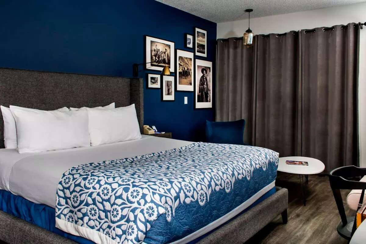 Hotel Sideways Inn photo 2