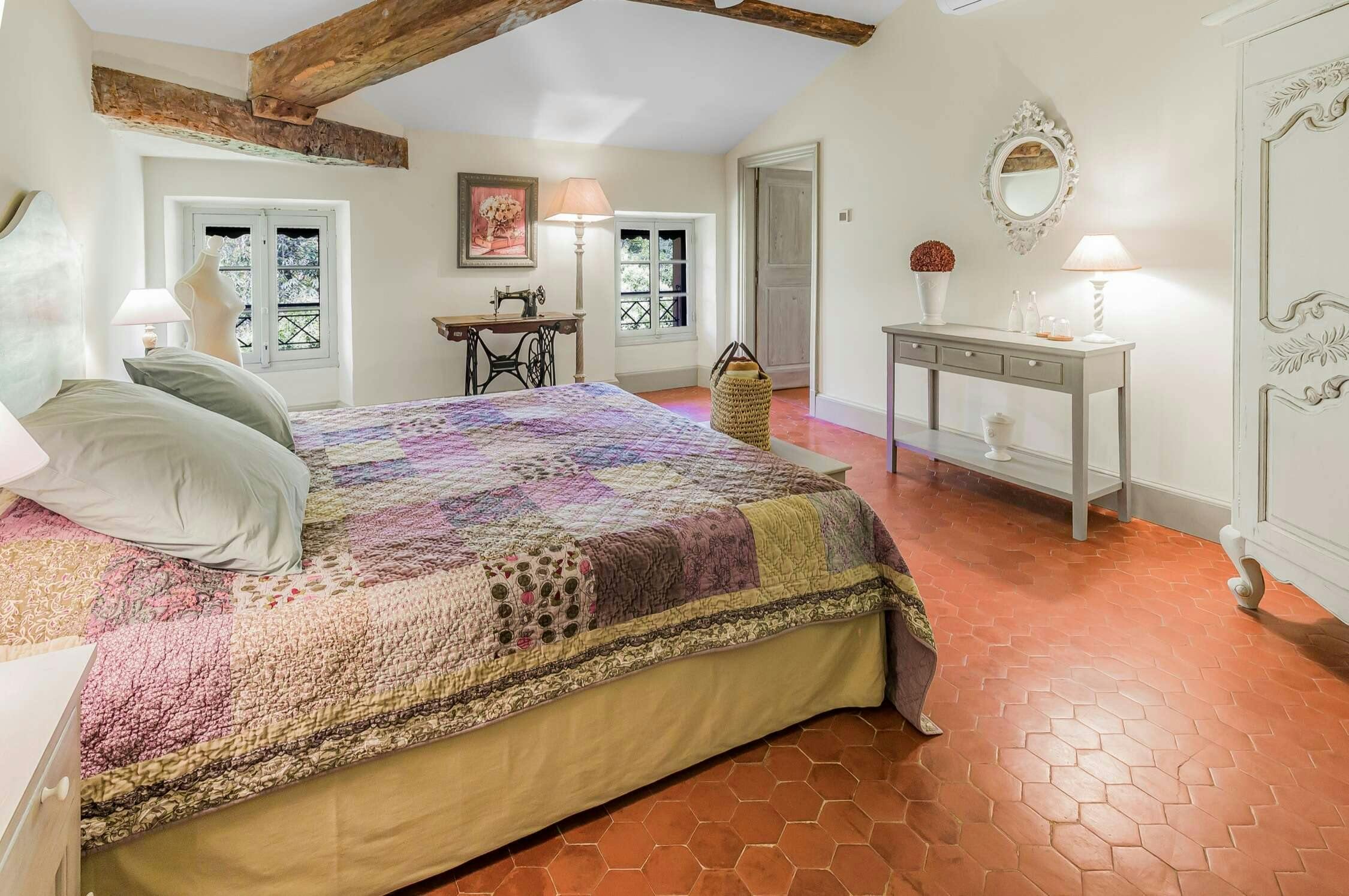 Hotel Chateau Mentone photo 2