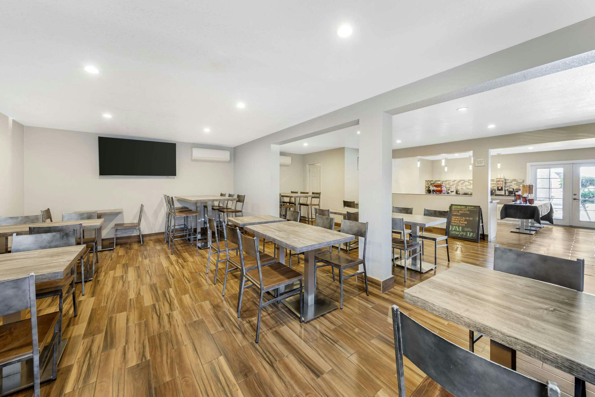 Hotel Best Western Plus Ontario Airport & Convention Center photo 3