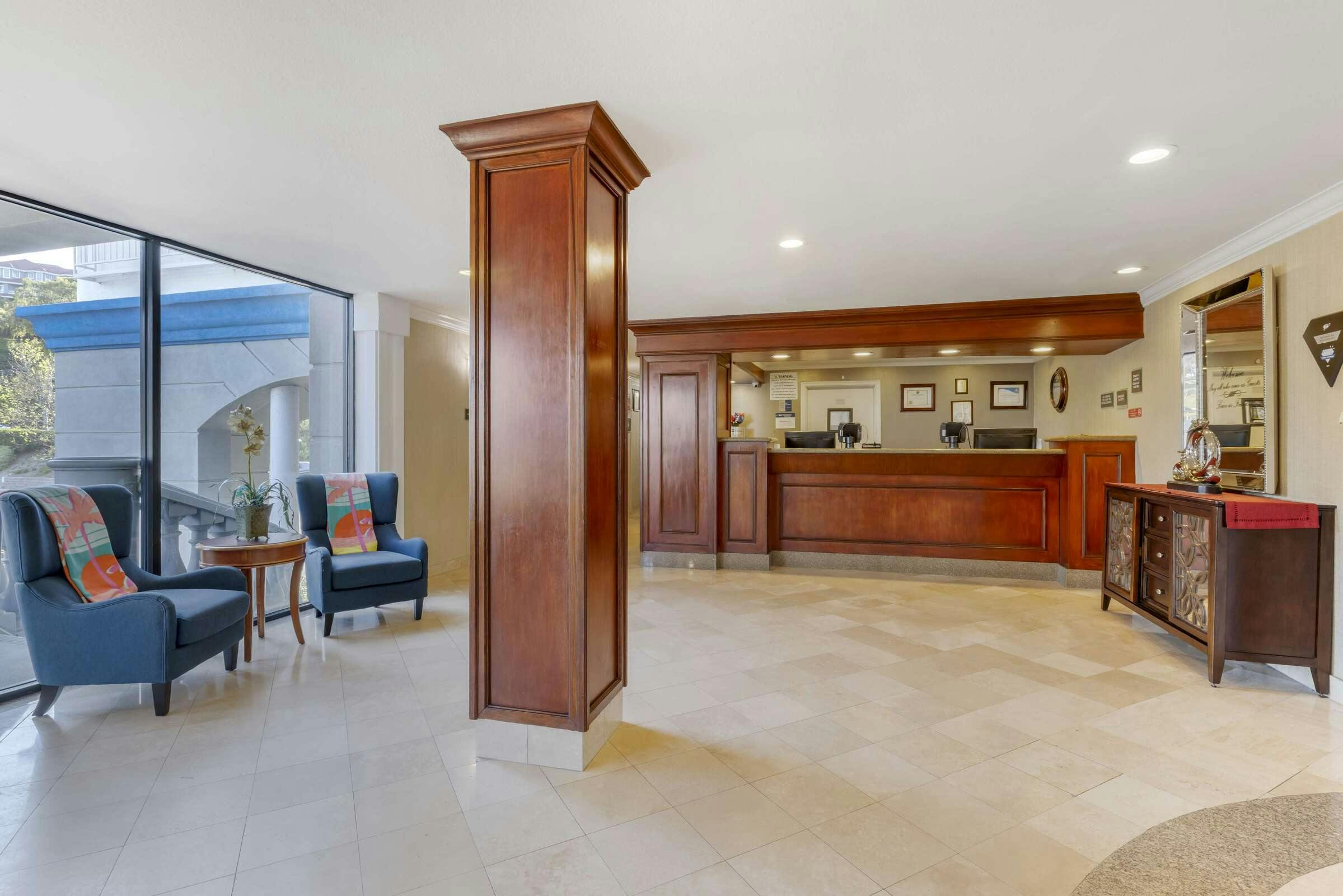 Hotel Best Western Plus Marina Shores Hotel photo 2