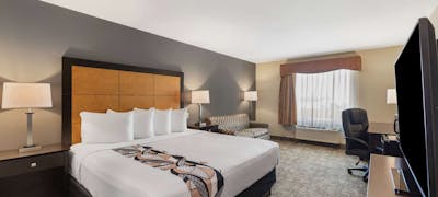 Best Western Inn & Suites Midway Airport