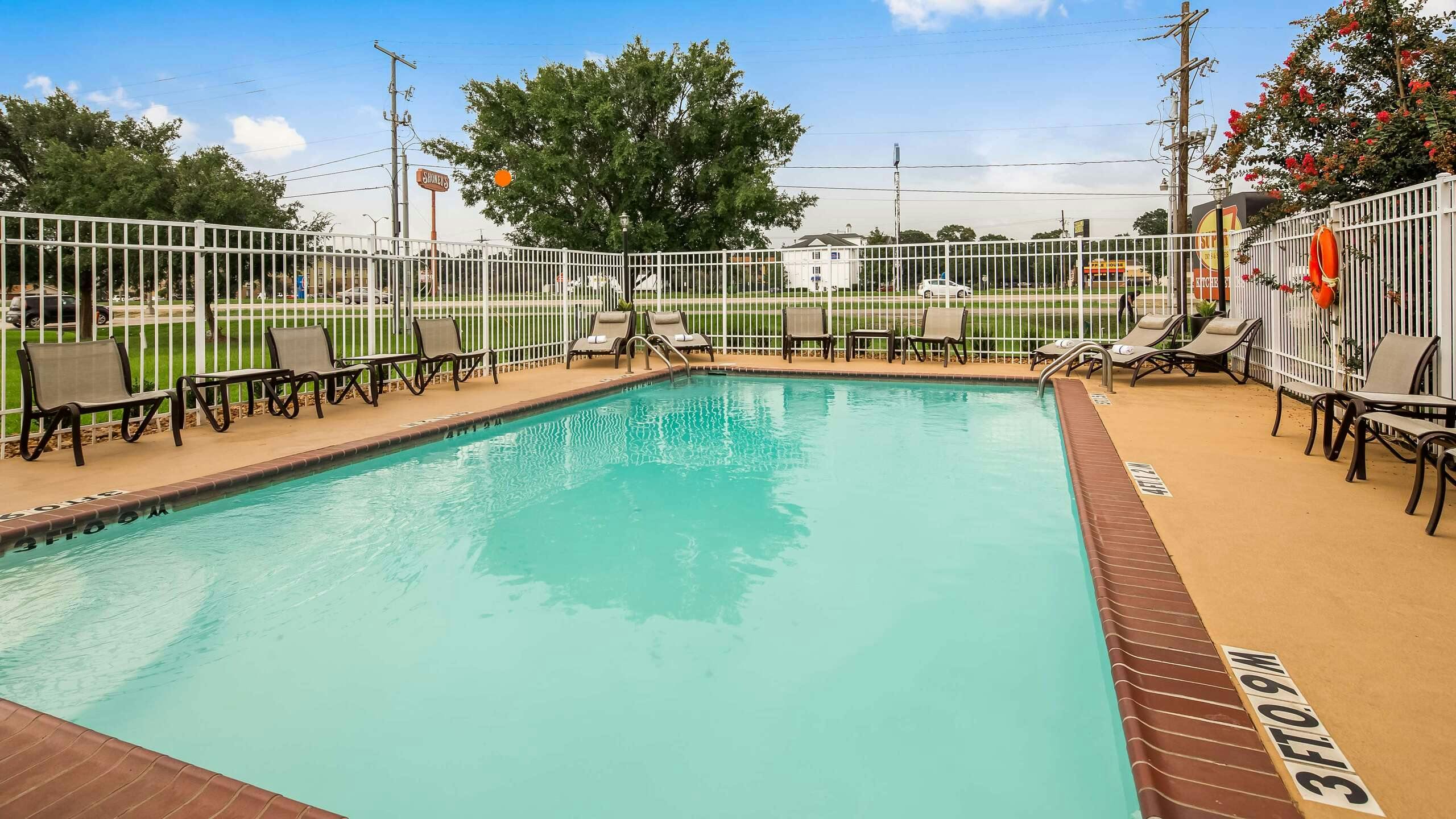 Hotel Best Western Lafayette Inn photo 1