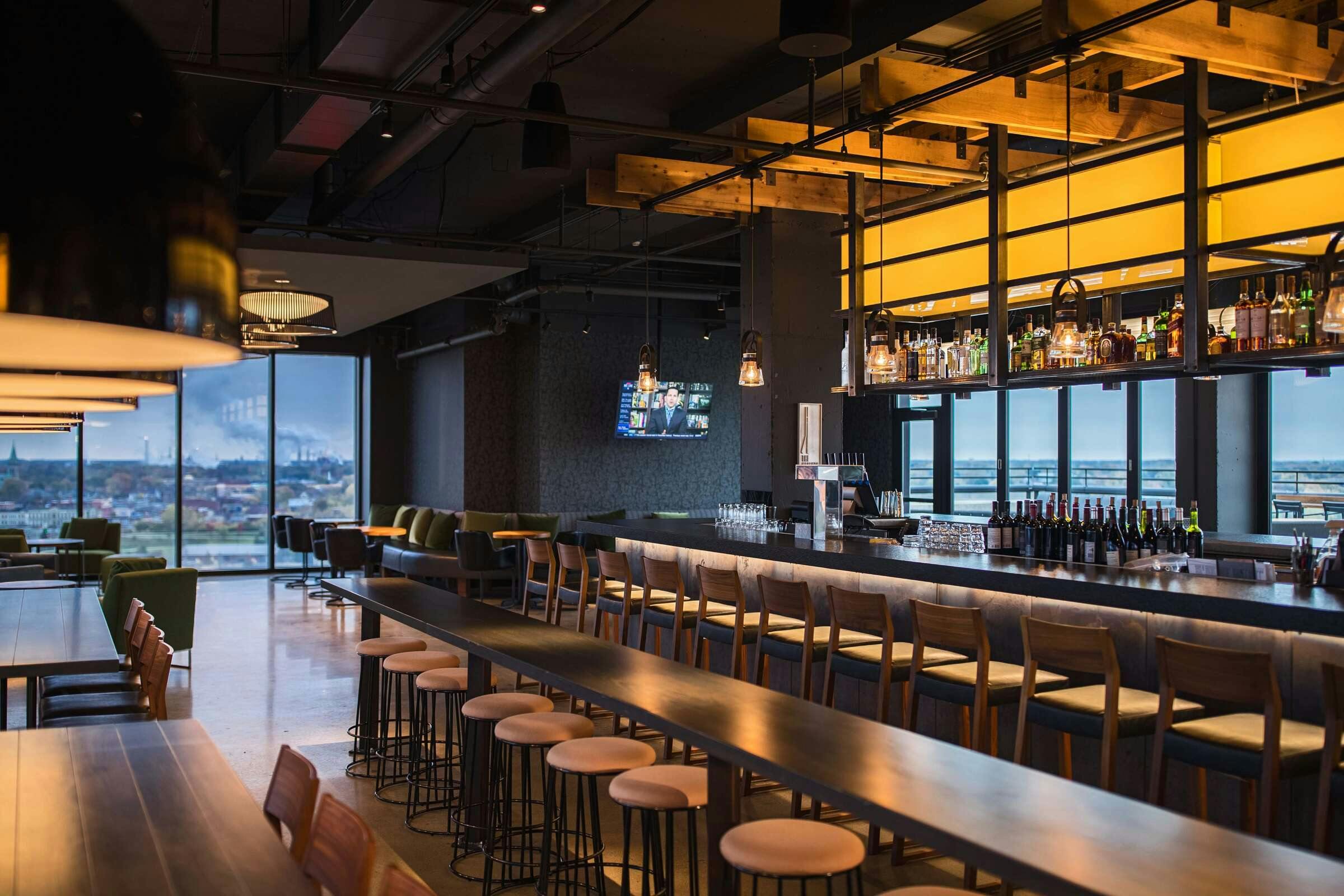 Hotel Renaissance Toledo Downtown photo 3