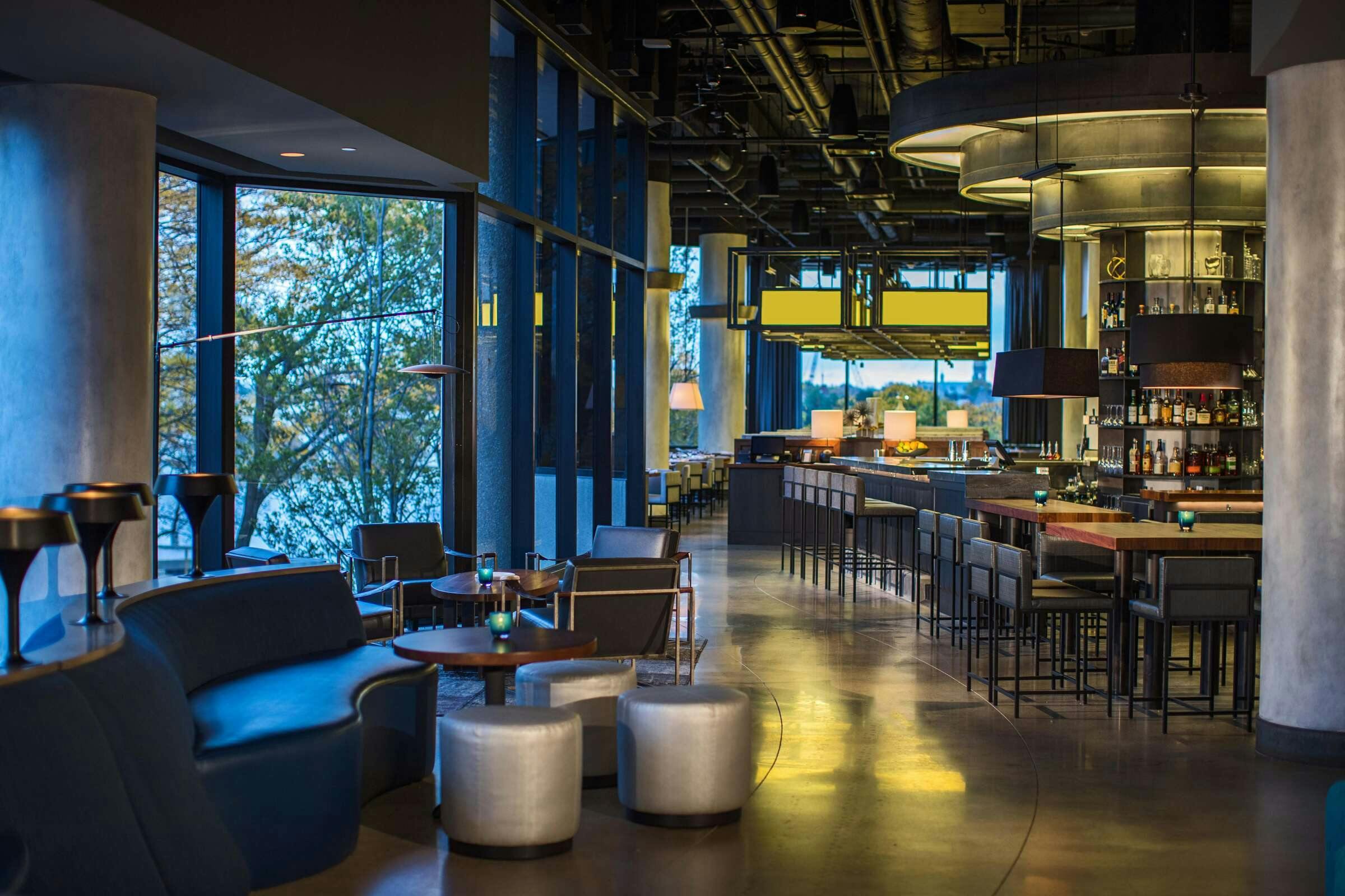 Hotel Renaissance Toledo Downtown photo 4