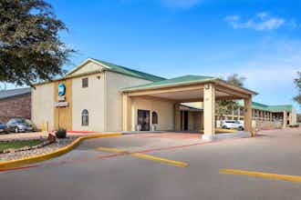 Hotel Best Western Cedar Inn photo 2