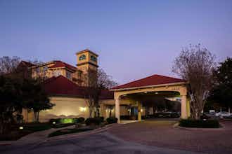 Hotel La Quinta Inn Ste Austin SW photo 2