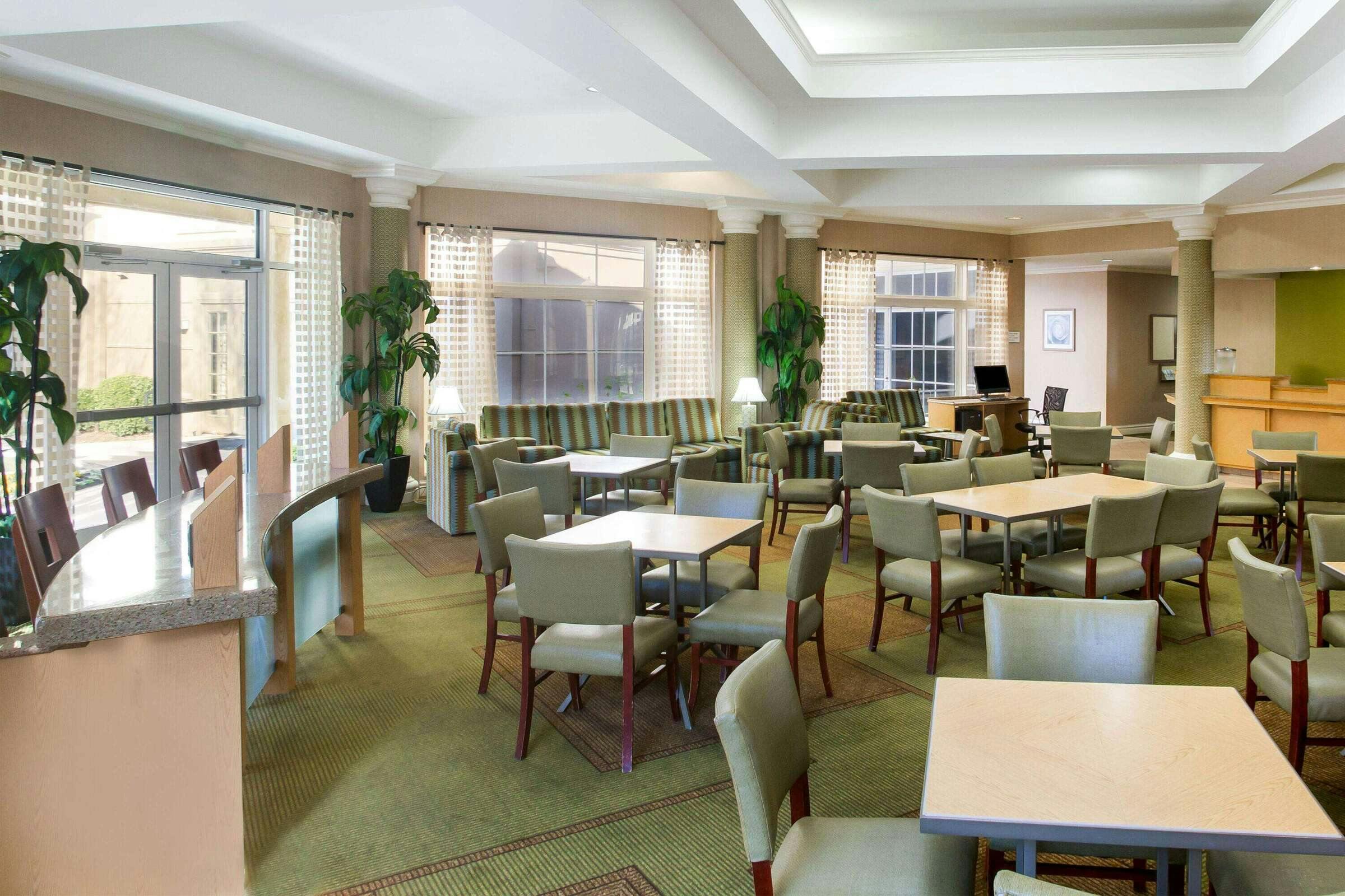 Hotel La Quinta Inn Ste Austin SW photo 3