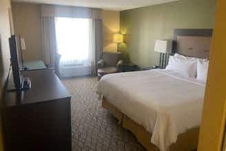 Hotel Wingate Fort Saskatchewan photo 2