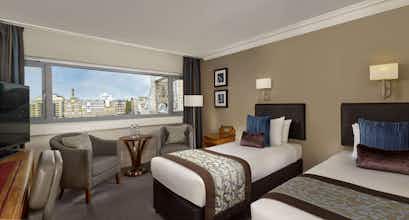 Hotel The Tower Hotel by Thistle photo 4