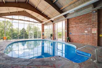 Hotel Howard Johnson Branson Theatre photo 2