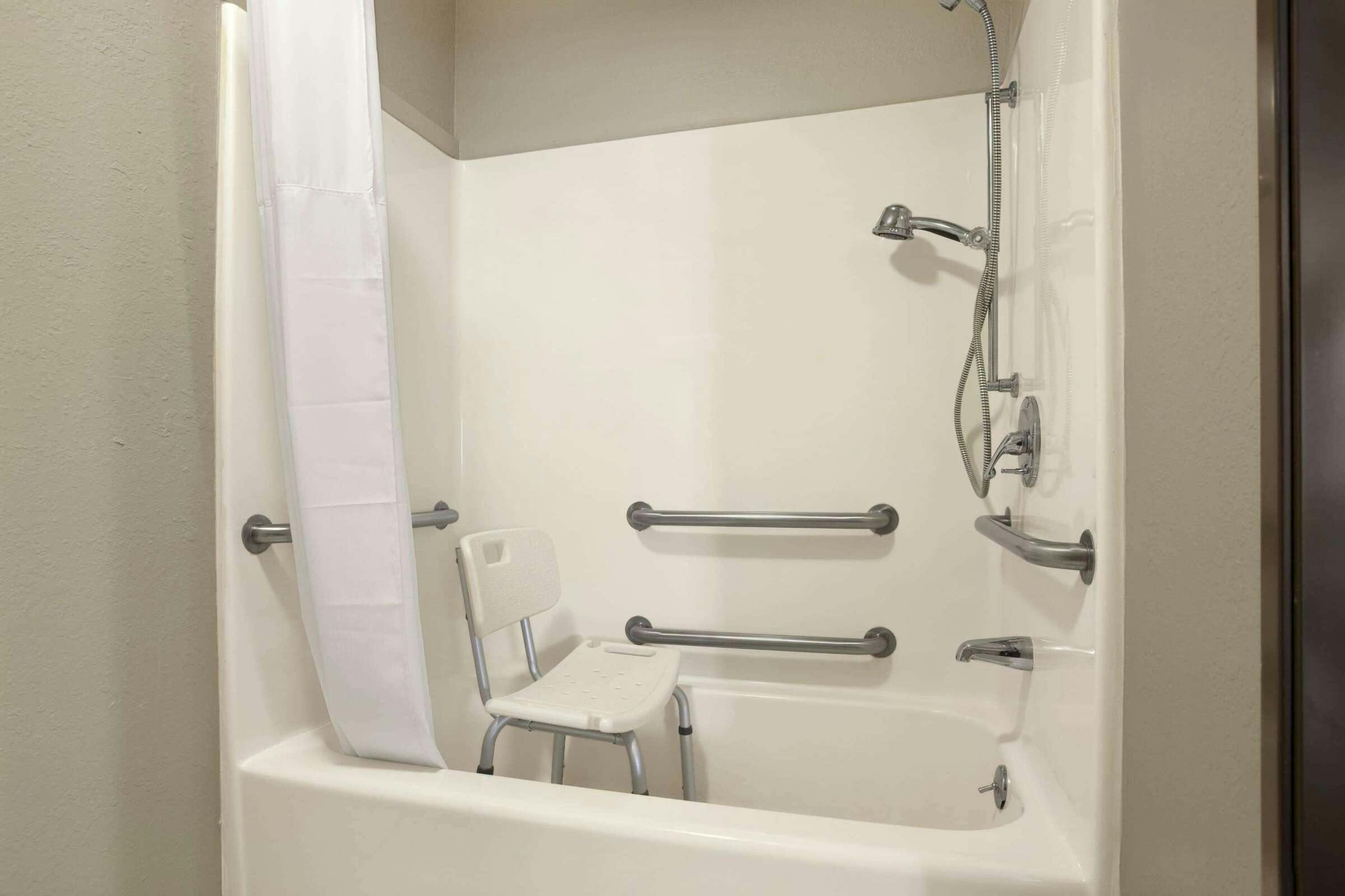 Hotel Days Inn by Wyndham Sheridan photo 5