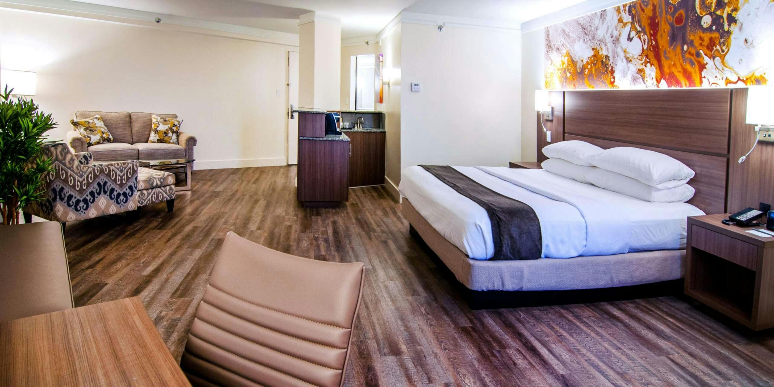 Hotel Crowne Plaza Executive Center Baton Rouge by IHG photo 2